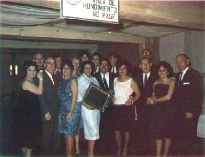 Robbins despedida Dudleys Janas Mowatt
