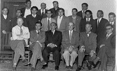 lower row 4th Bennet-Frank Fakkers-others