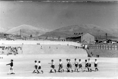 potrerillos stadion5 anthony fakkers 2nd from right